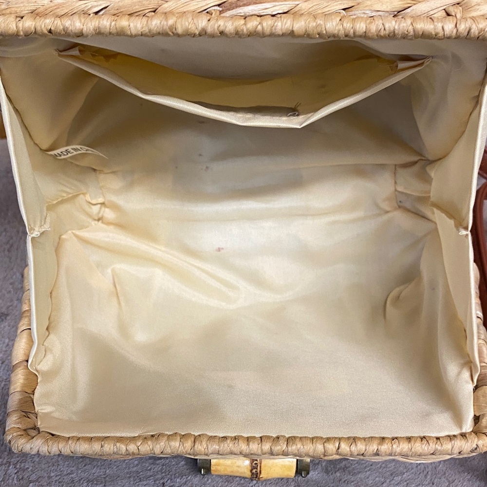 Sun and sand cross body /shoulder bag - Picture 7 of 9